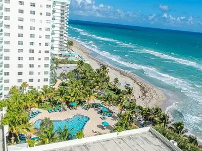 3901 S Ocean Drive 10J, Hollywood – Condominium for sale