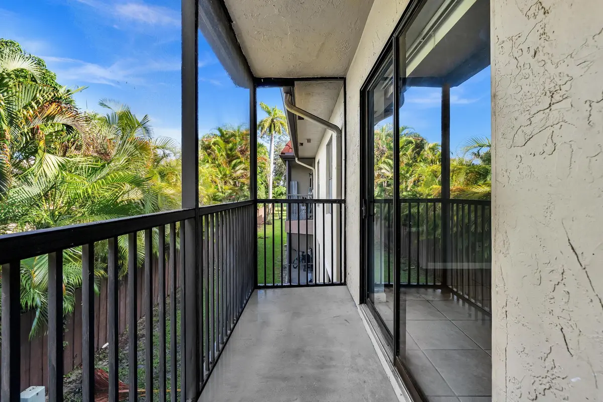 FPP00061 at 21904 LAKE FOREST Circle 202, Boca Raton