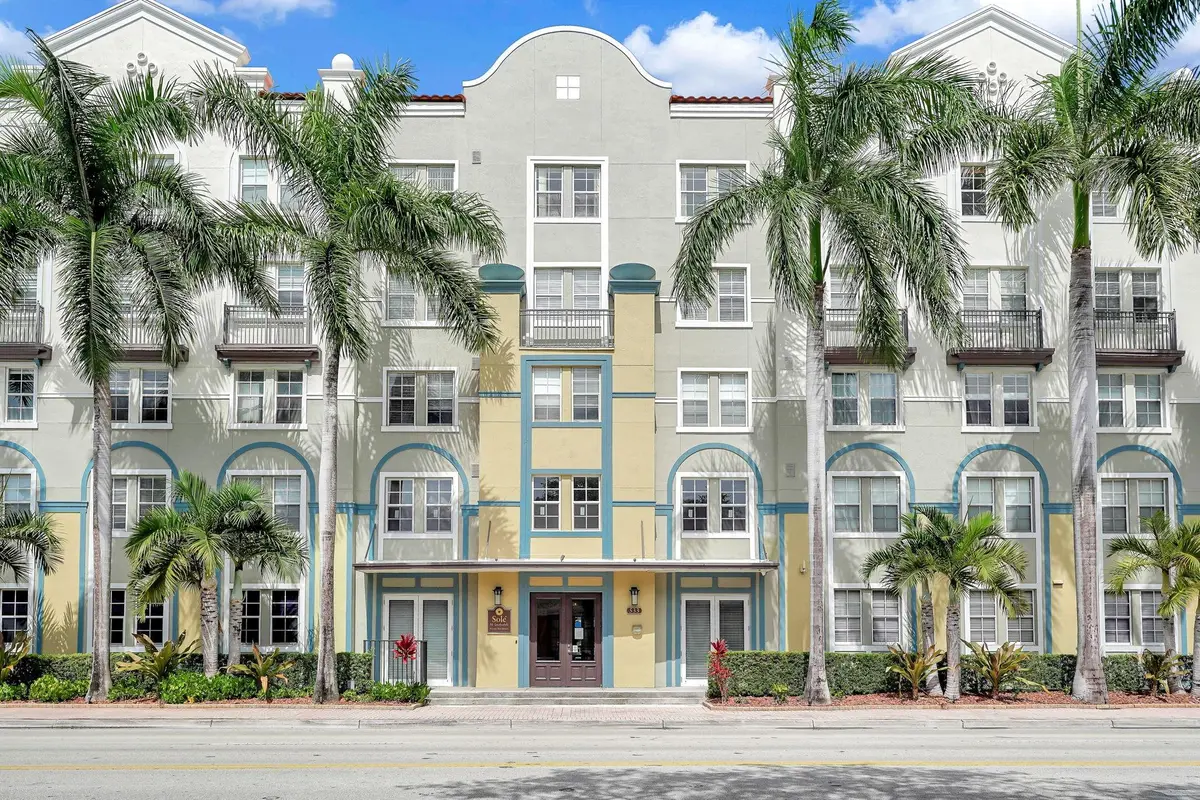 Photo 1 at 533 NE 3rd Avenue 230, Fort Lauderdale
