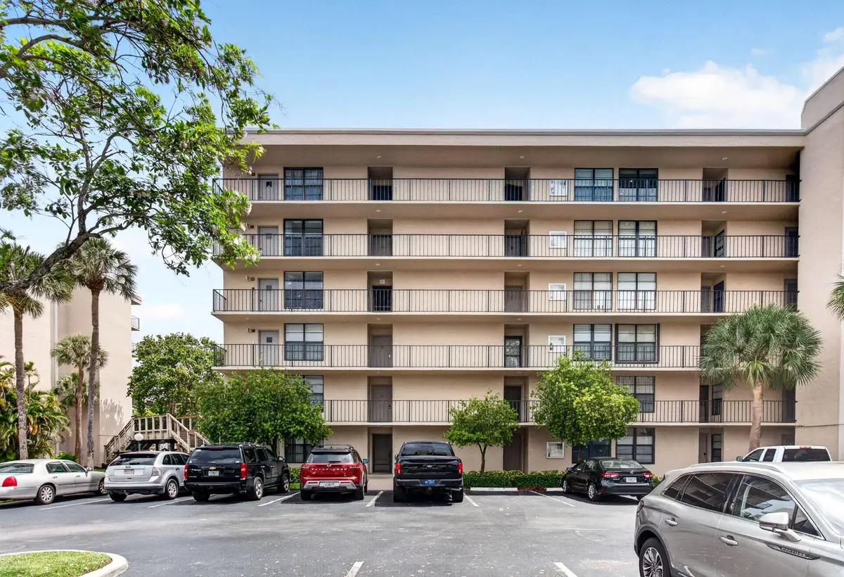 1-web-or-mls-DSC_5667 at 12 Royal Palm Way 501, Boca Raton