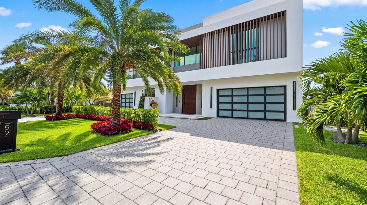 5DB1F92E-04A4-4FC5-9A8B-E7588028C066_1_2 at 591 Golden Harbour Drive, Boca Raton