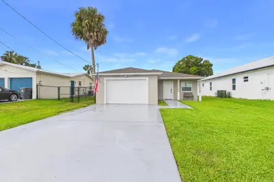 6784 3rd Street, Jupiter – Single Family Residence for sale