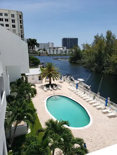 2860 NE 14TH ST Street 404D, Pompano Beach – Condominium for rent