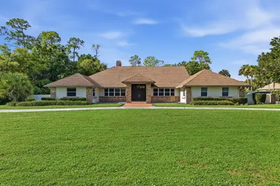 13670 Doubletree Trail, Wellington – Single Family Residence for sale