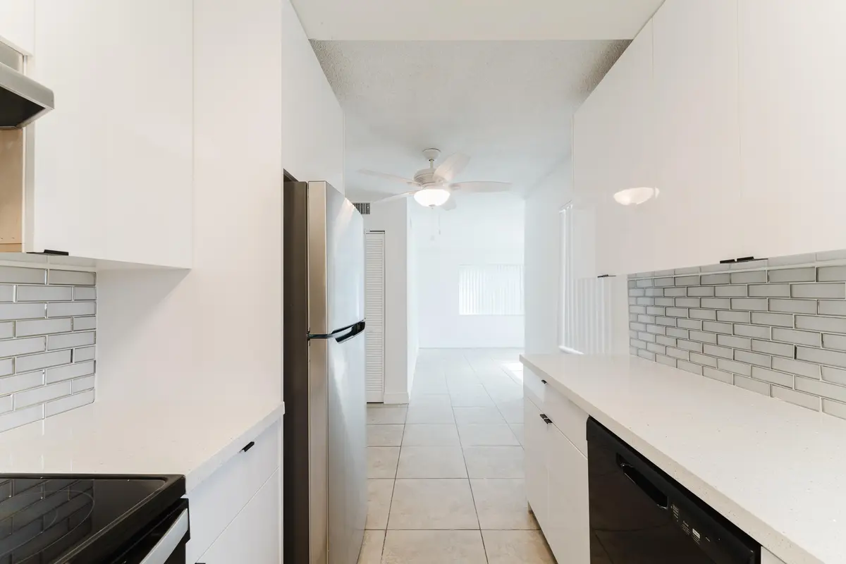 sw-10 at 1220 NW 16th Avenue, Boca Raton