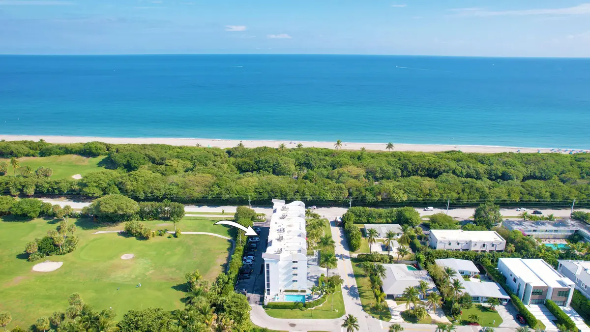 601 N Ocean Blvd, Unit 204 - 32 at 601 N Ocean Boulevard 203, Boca Raton