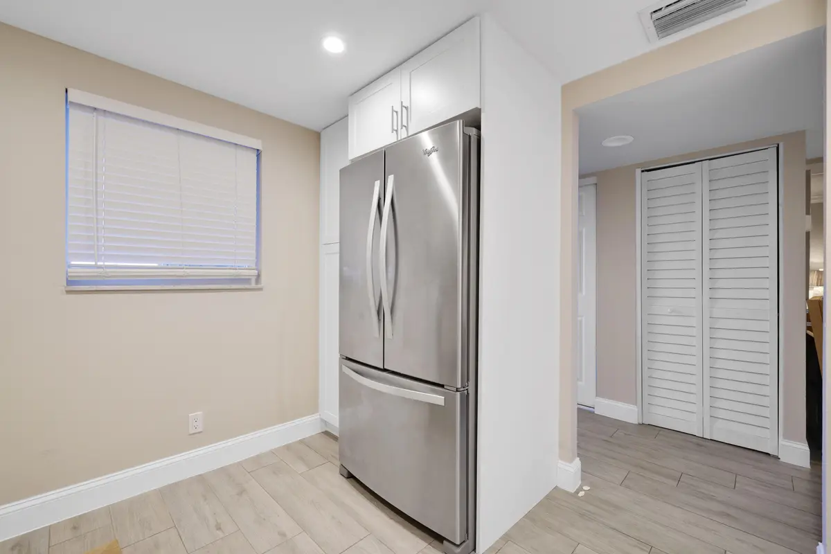 601 North Ocean unit 402 - 3 at 601 N Ocean Boulevard 203, Boca Raton