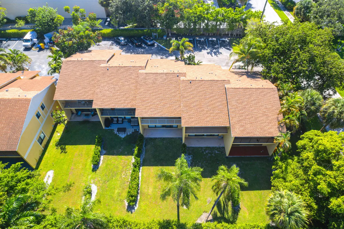 660 coventry-38 at 660 Coventry Street, Boca Raton