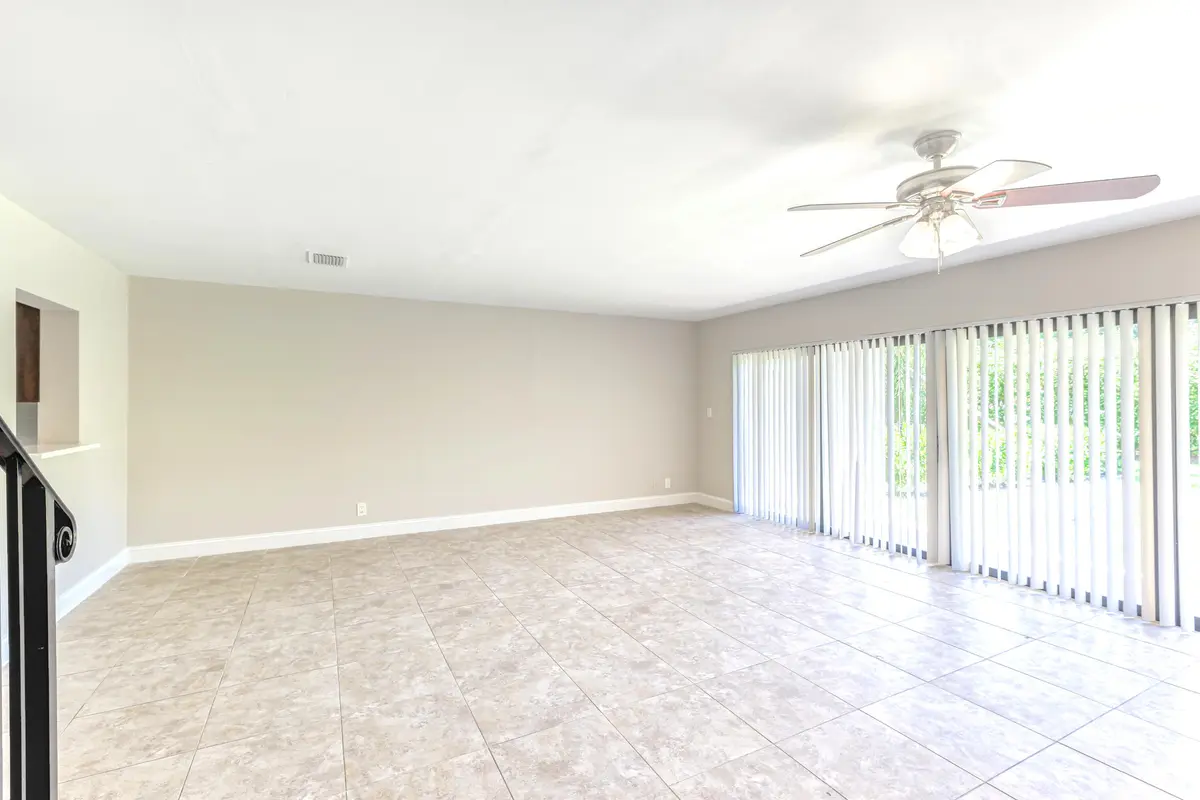 660 coventry-12 at 660 Coventry Street, Boca Raton