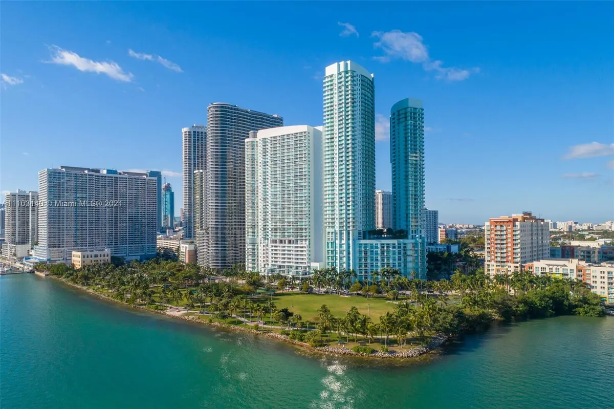 Quantum 12 at 1900 N Bayshore Drive 912, Miami