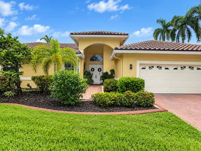 18301 NW 16th Street, Pembroke Pines – Single Family Residence for sale