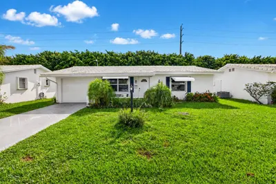 400 SW 8TH Place, Boynton Beach – Single Family Residence for sale