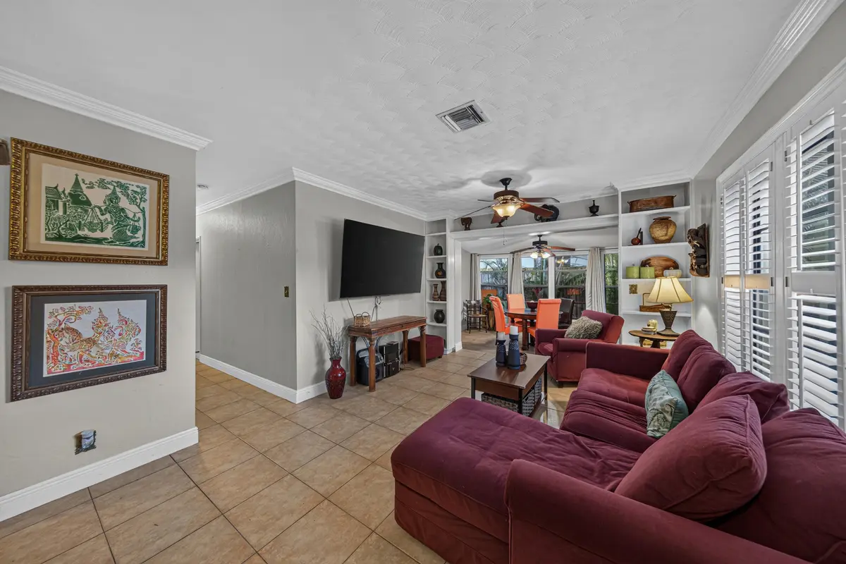 pereira-19 at 1712 NE 16th Avenue, Fort Lauderdale