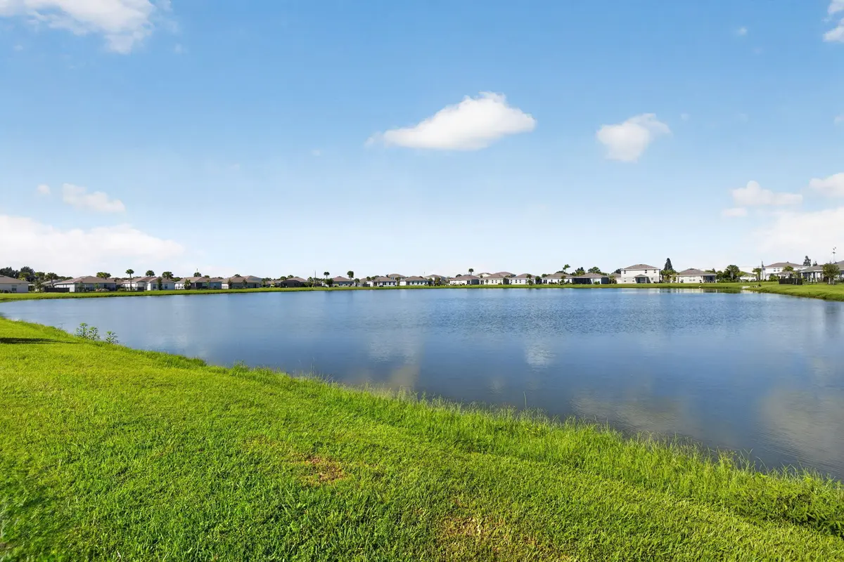 30-web-or-mls-3A5A2814 at 501 CHERIMOYA Street, Fort Pierce