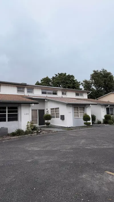 1123 W PROSPECT Road, Fort Lauderdale – Townhouse for sale