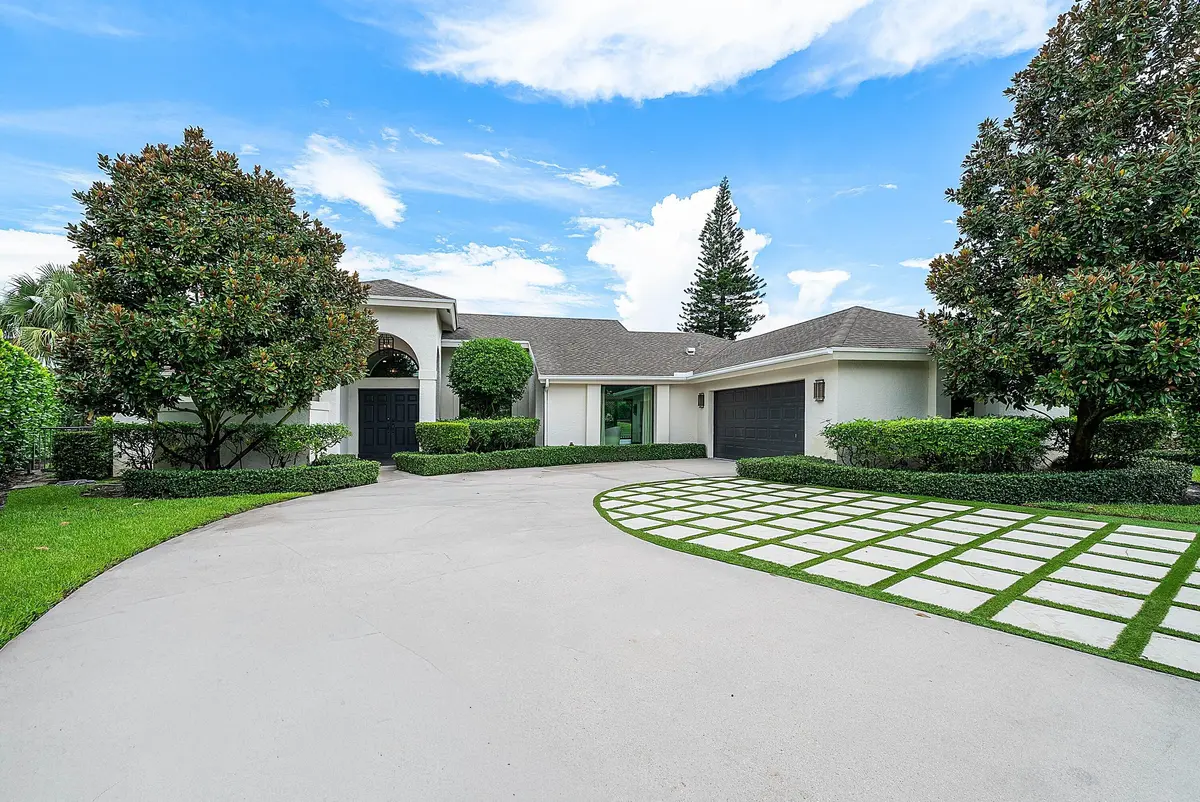005-1860LyntonCircle-Wellington-FL-33414 at 1860 Lynton Circle, Wellington