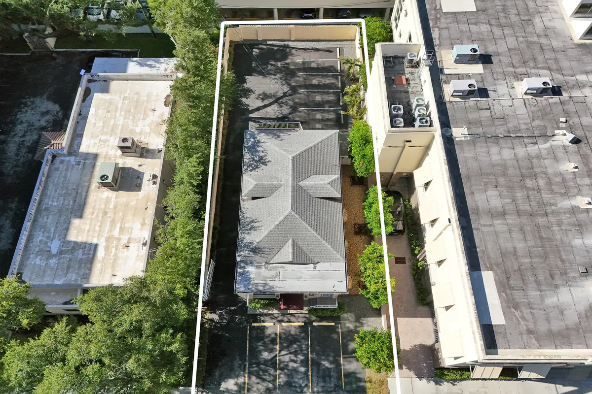 DJI_20260826094348_0131_D at 8 SE 8TH Street, Fort Lauderdale
