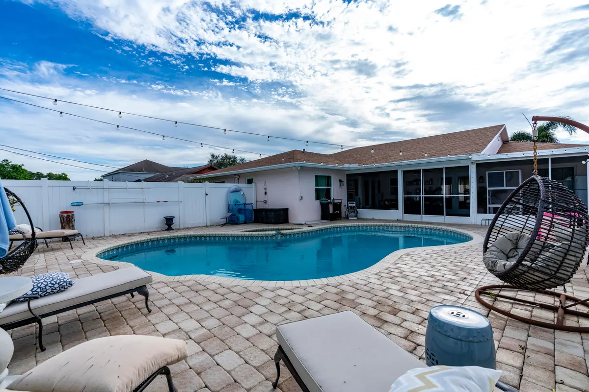 iPixx_02_2 at 601 SE KARRIGAN Terrace, Port St. Lucie