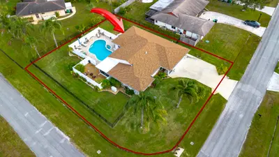 601 SE KARRIGAN Terrace, Port St. Lucie – Single Family Residence for rent