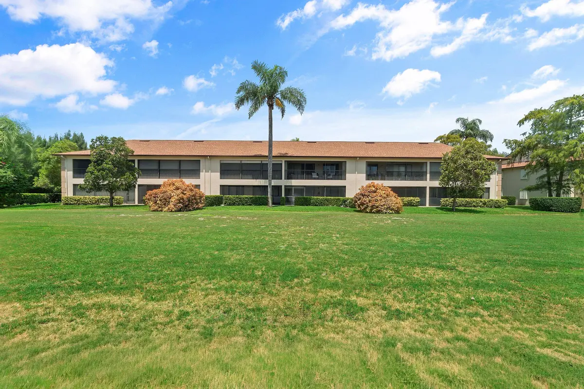 1502 Pinecrest Cr. #102 at 1502 PINECREST Circle C, Jupiter