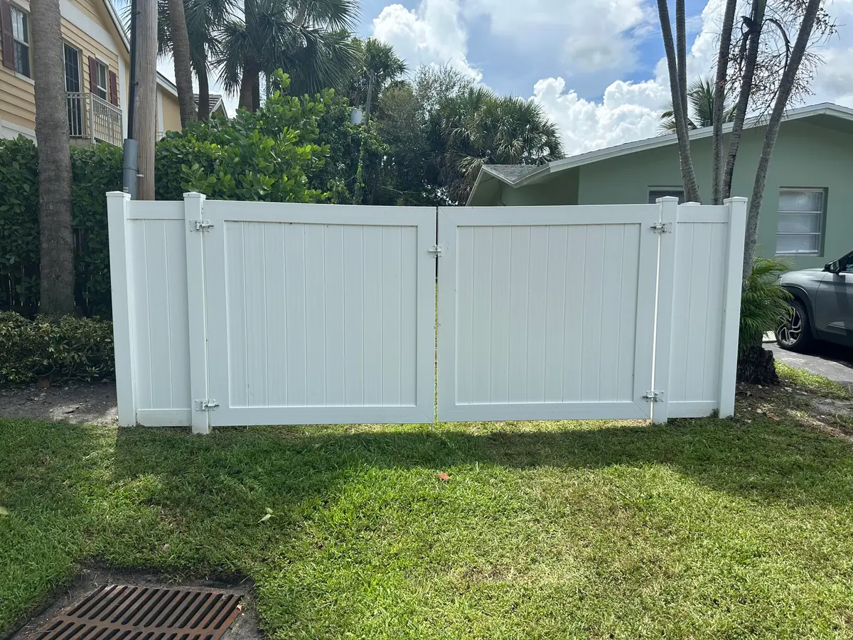IMG_5183 at 425 SW 18TH Avenue, Fort Lauderdale