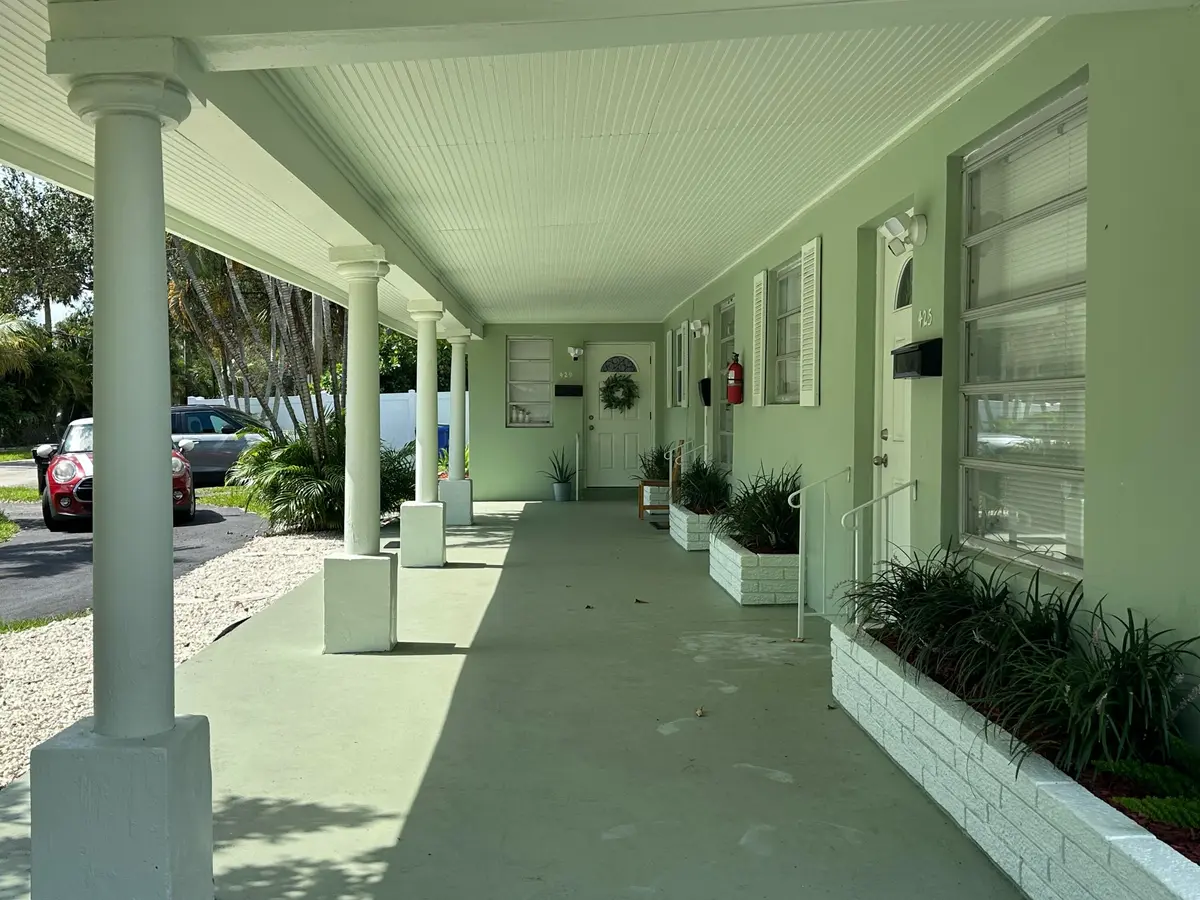 IMG_5304 at 425 SW 18TH Avenue, Fort Lauderdale