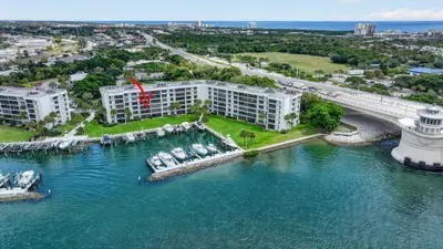 1748 Jupiter Cove Drive 319, Jupiter – Condominium for sale
