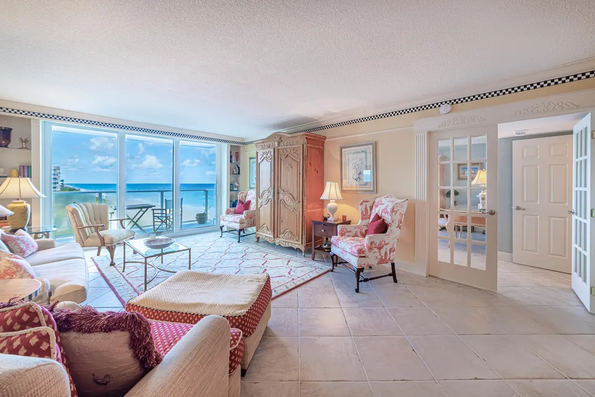 Living Room at 3450 S Ocean Boulevard 408, Palm Beach