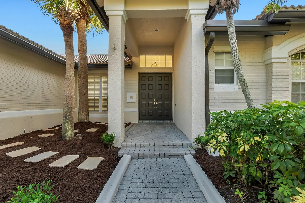 3 Main Entrance at 5057 COUNTRYBROOK Drive, Cooper City