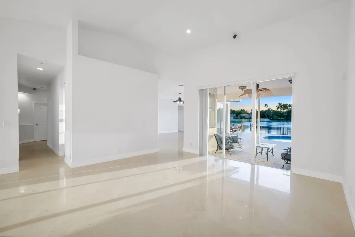 5 Formal Living Room at 5057 COUNTRYBROOK Drive, Cooper City