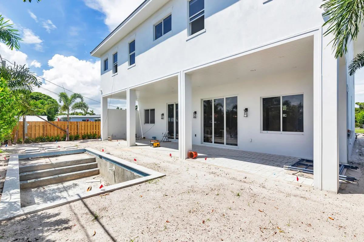 low-3 at 354 Laurie Road, West Palm Beach