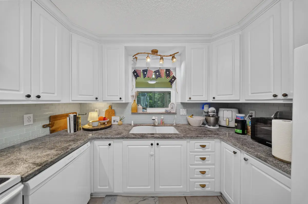 Kitchen at 6007 Raintree Trail, Fort Pierce