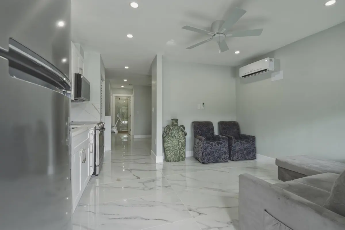 1137 SE 6TH Terrace 1-8, Fort Lauderdale, FL – multifamily property photo 7