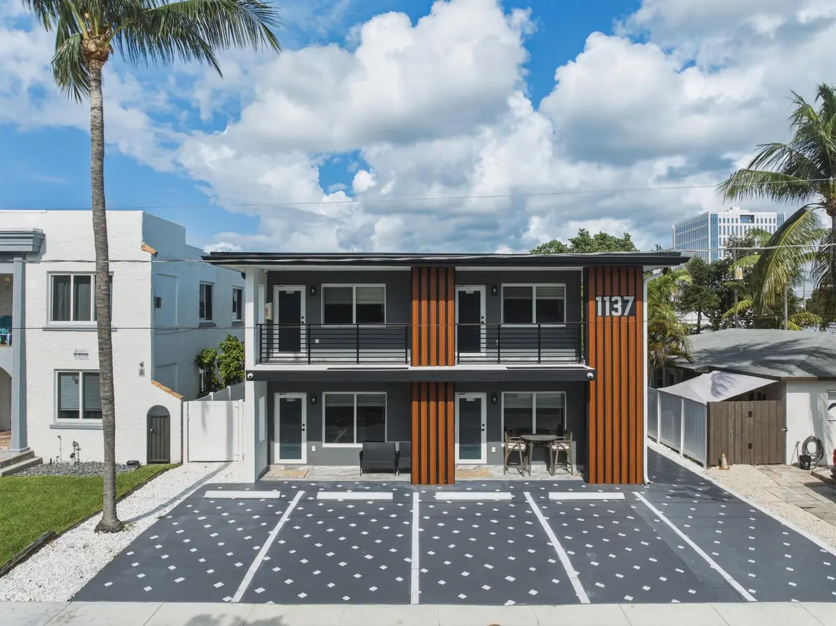 1137 SE 6TH Terrace 1-8, Fort Lauderdale, FL – multifamily property photo 1