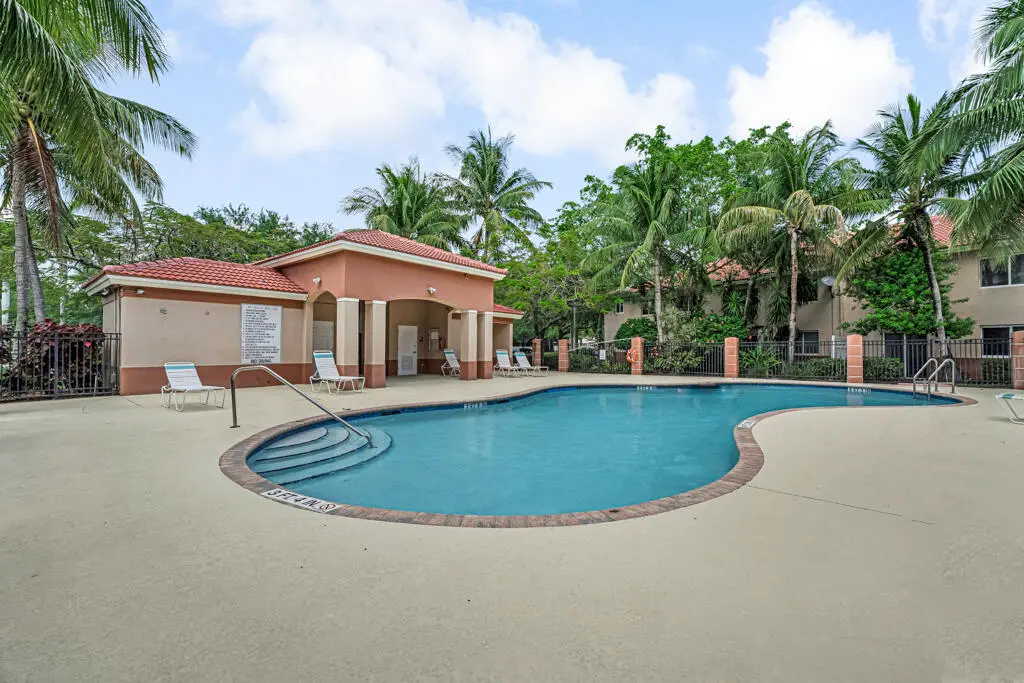 3810 N JOG Road 204, West Palm Beach, FL – photo 5