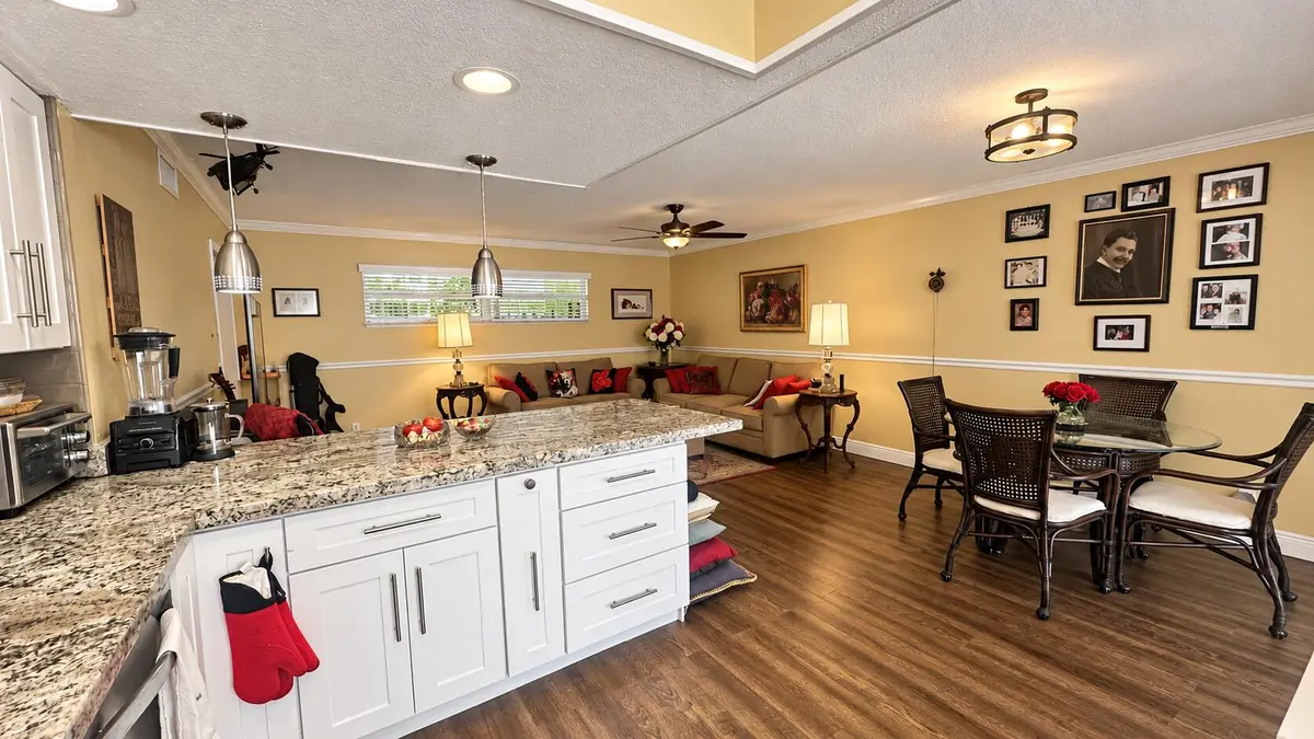 LIVING AREA at 14 COLONIAL CLUB Drive 103, Boynton Beach