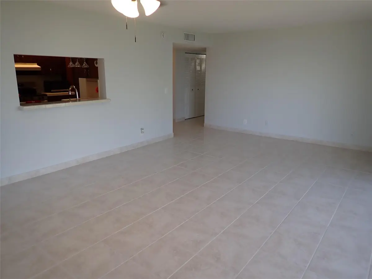 Photo 7 at 106 Lake Emerald Drive 401, Oakland Park
