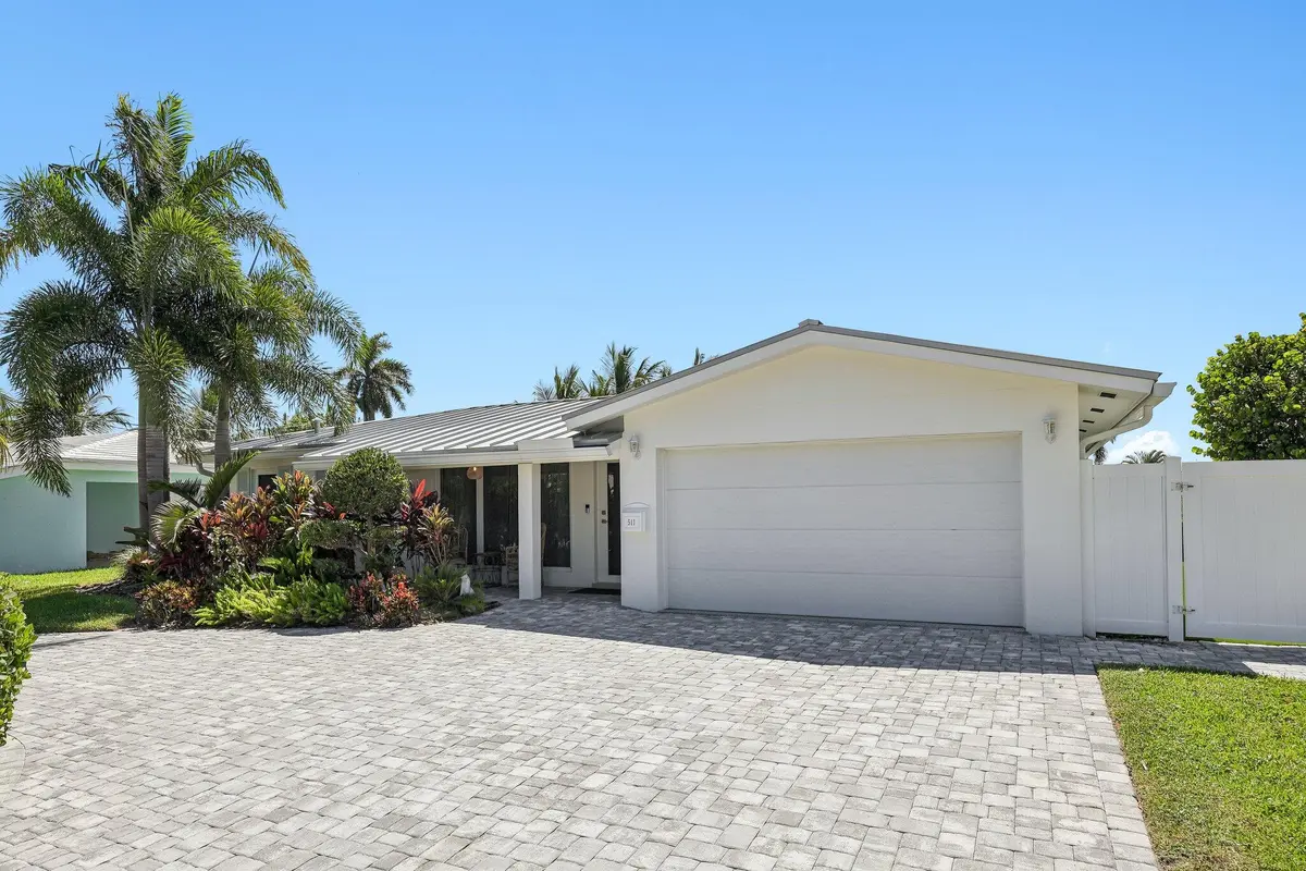 1-web-or-mls-SE 9th Ave-S1208-001 at 511 SE 9TH Avenue, Pompano Beach