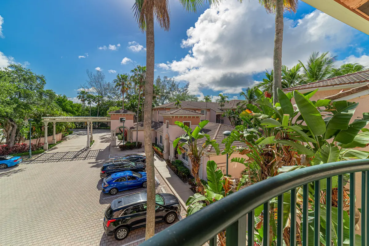 Balcony at 2009 SE 10TH Avenue 309, Fort Lauderdale