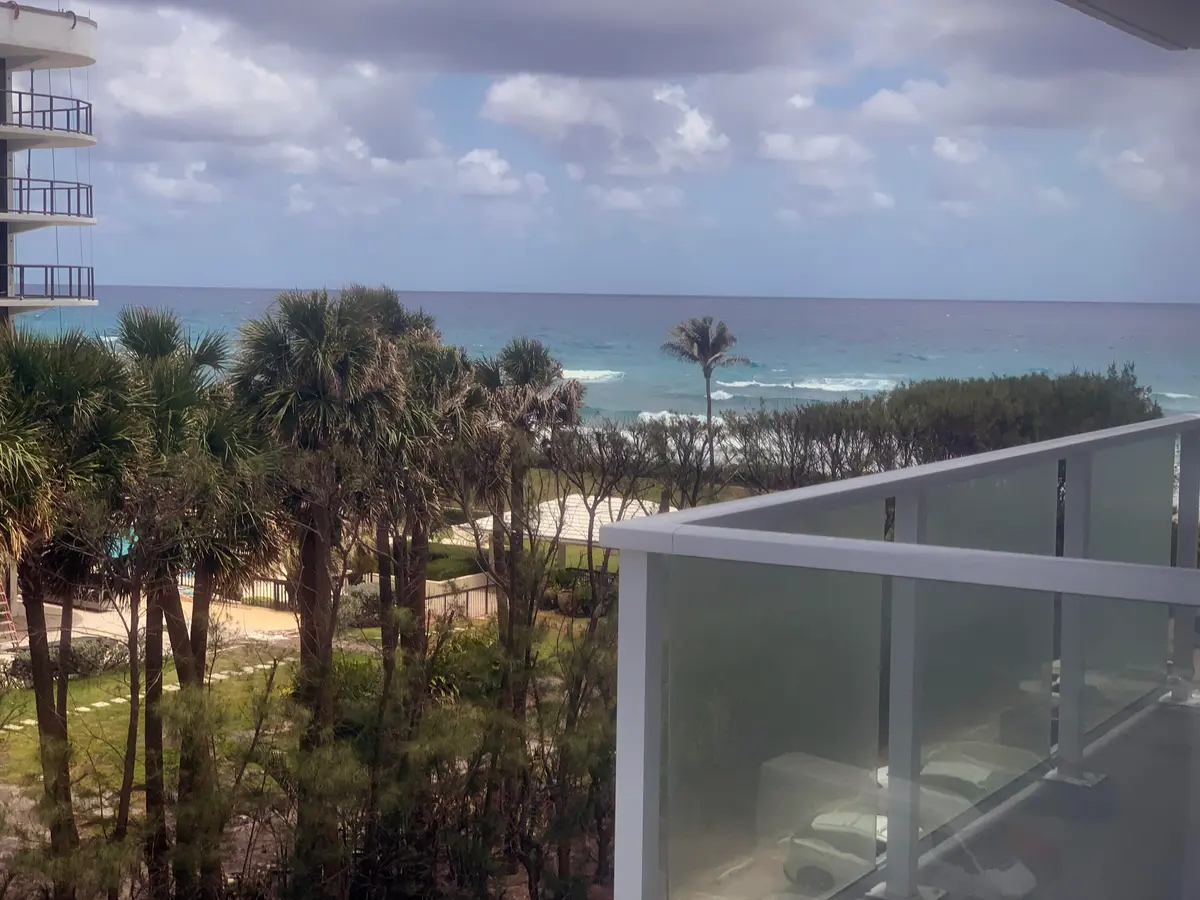 Ocean View at 3450 S Ocean Boulevard 401, Palm Beach