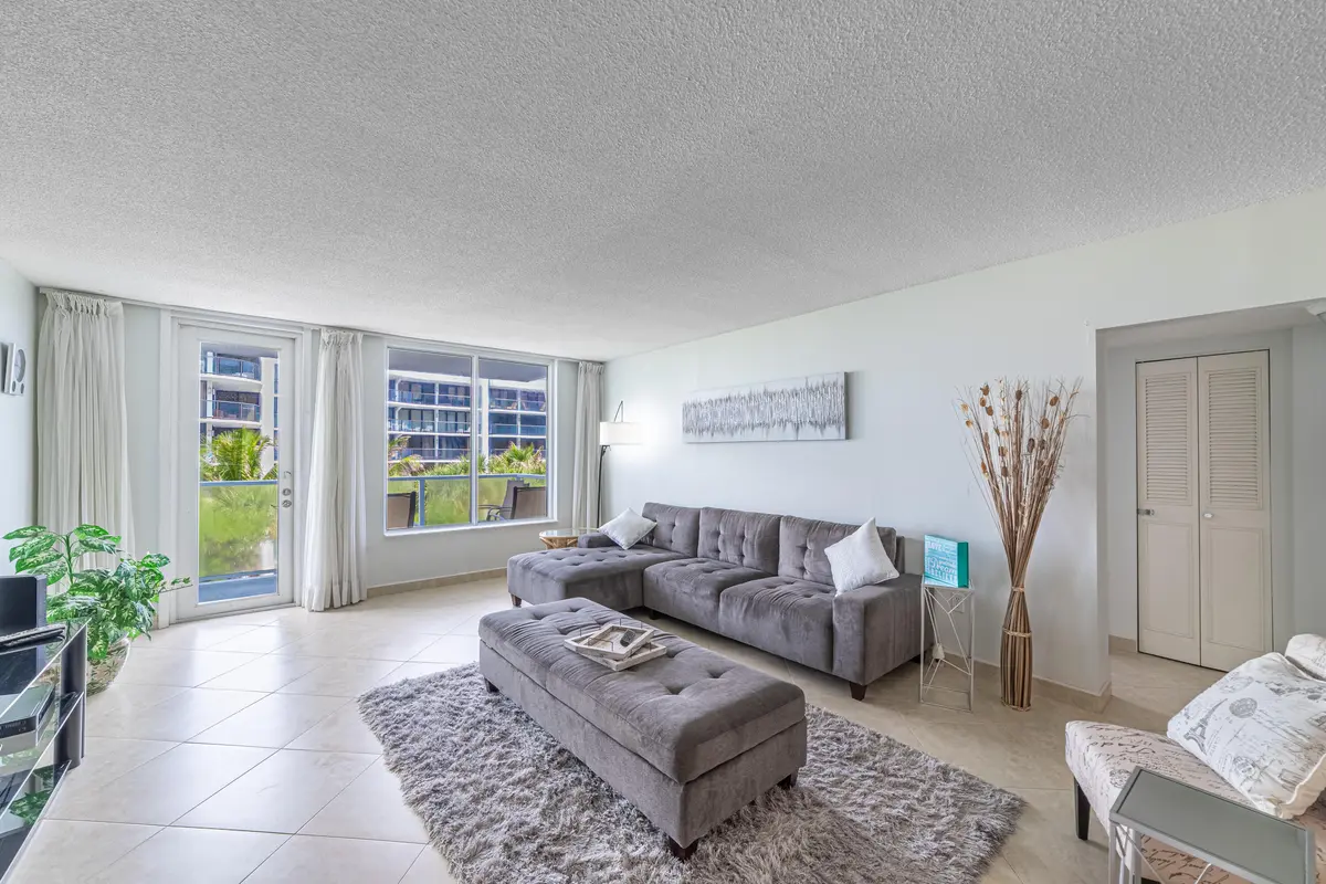 Living Room at 3450 S Ocean Boulevard 401, Palm Beach