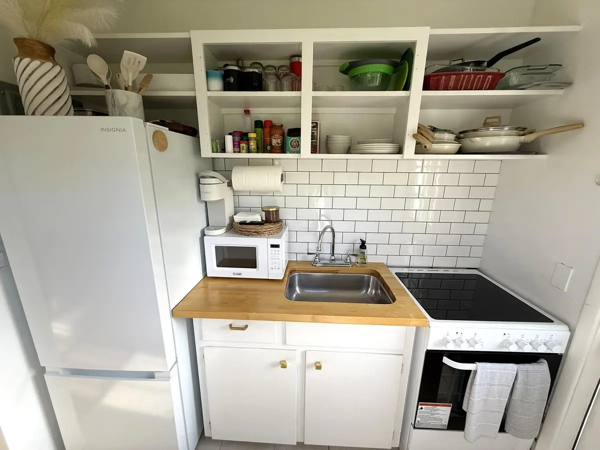 Kitchen at 651 Oak Street, Boynton Beach