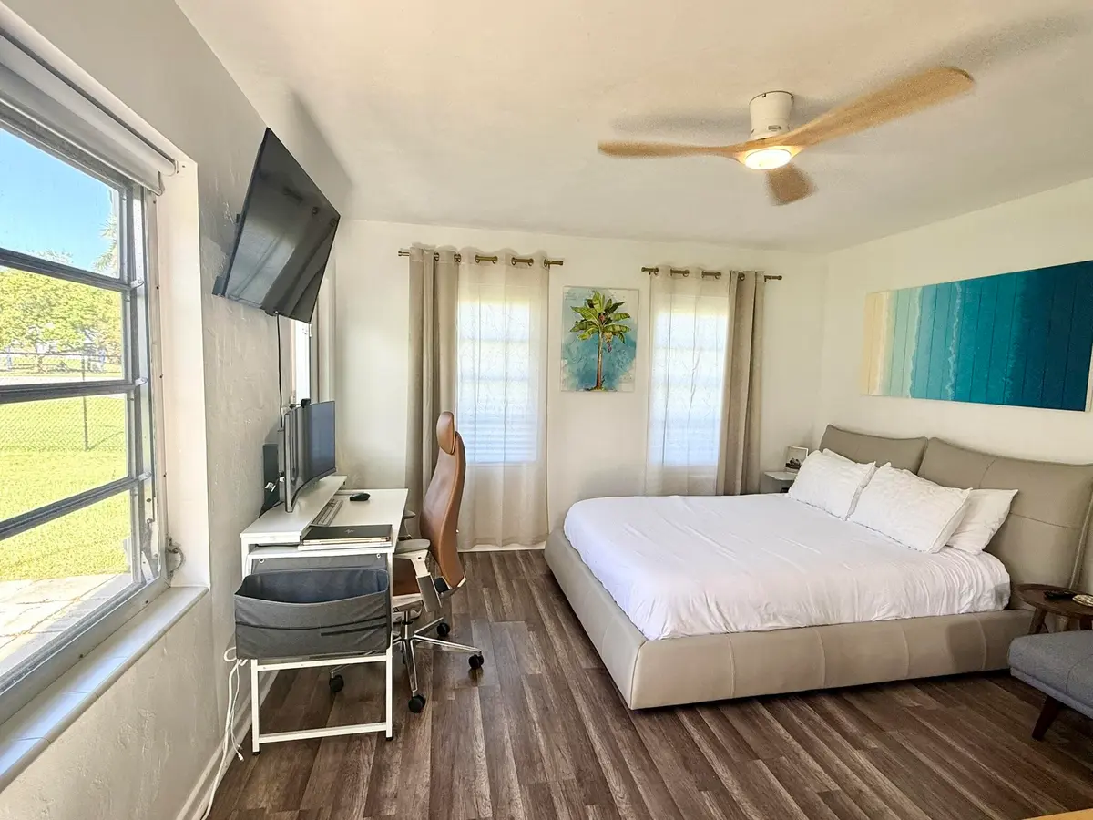 Studio Main Space at 651 Oak Street, Boynton Beach