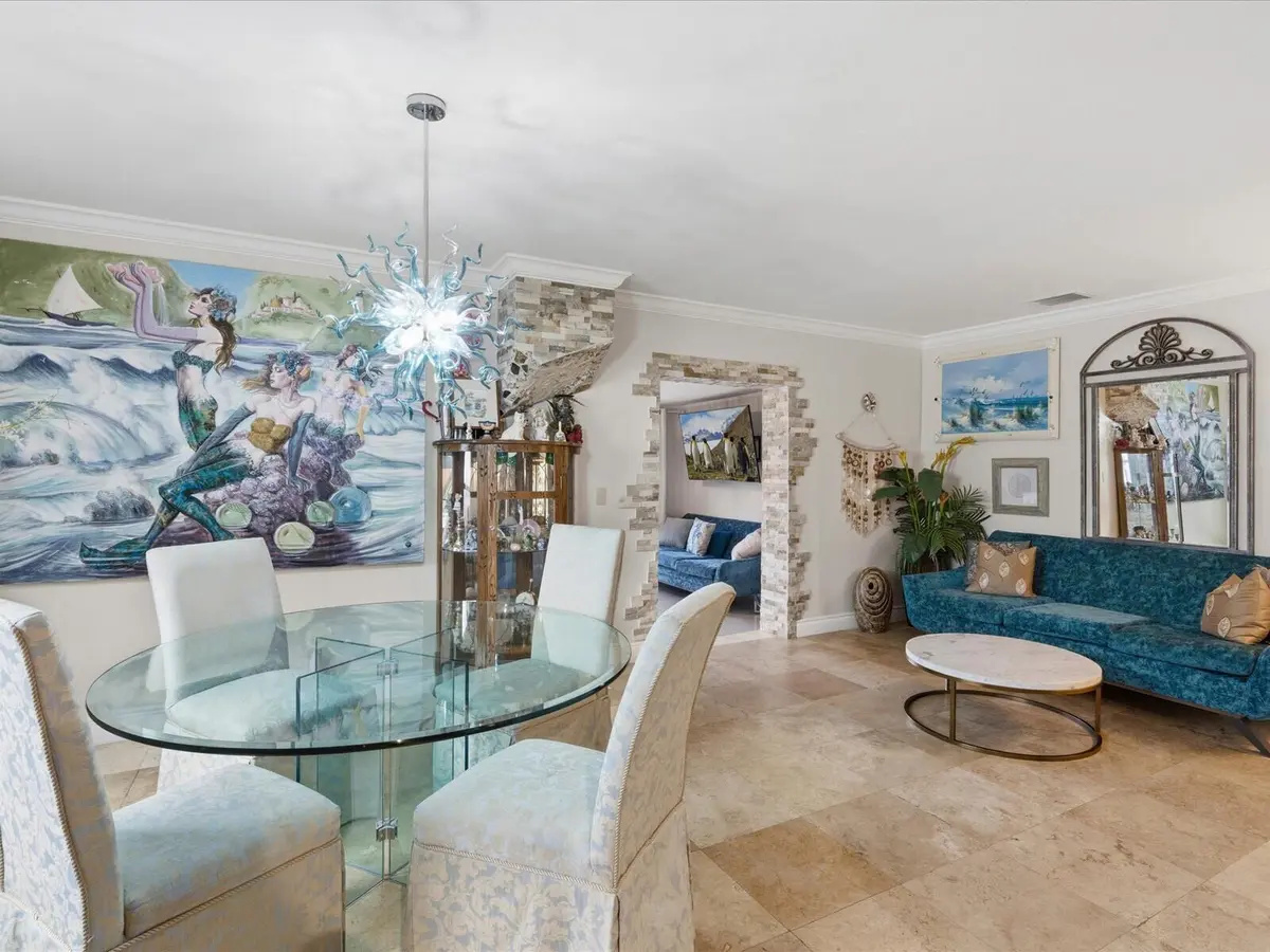 707 SW 3RD Avenue, Hallandale Beach, FL – photo 5