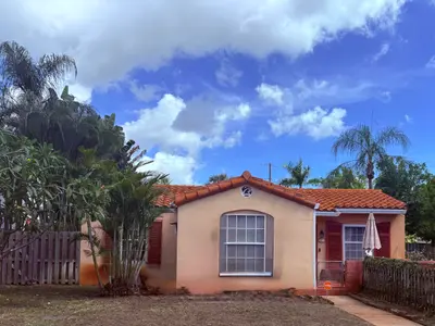427 37TH Street, West Palm Beach – Single Family Residence for sale
