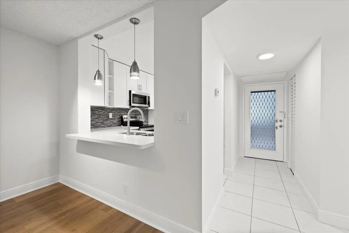 08-424A7533 at 3000 NW 42nd Avenue B201, Coconut Creek