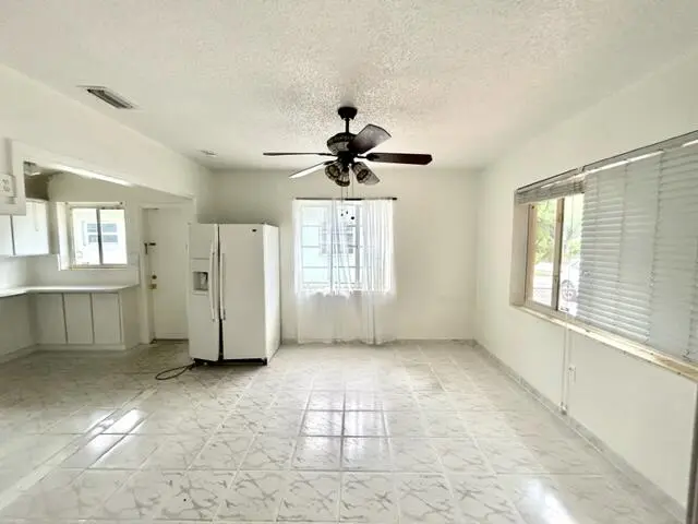 unit 1 diningroom/kitchen at 1930 PIERCE Street 1-4, Hollywood