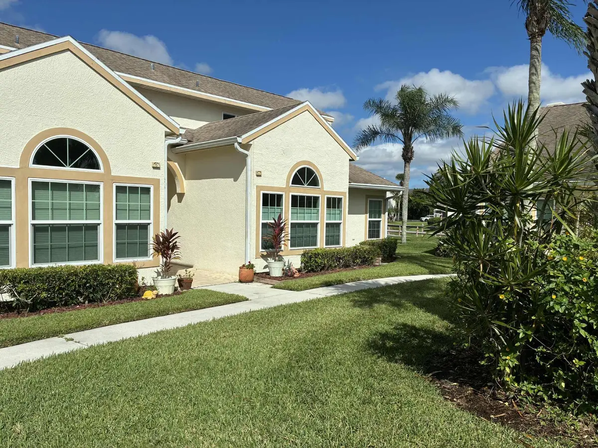 1827 Aynsley Way #4, Vero Beach Florida at 1827 Aynsley Way 4, Vero Beach