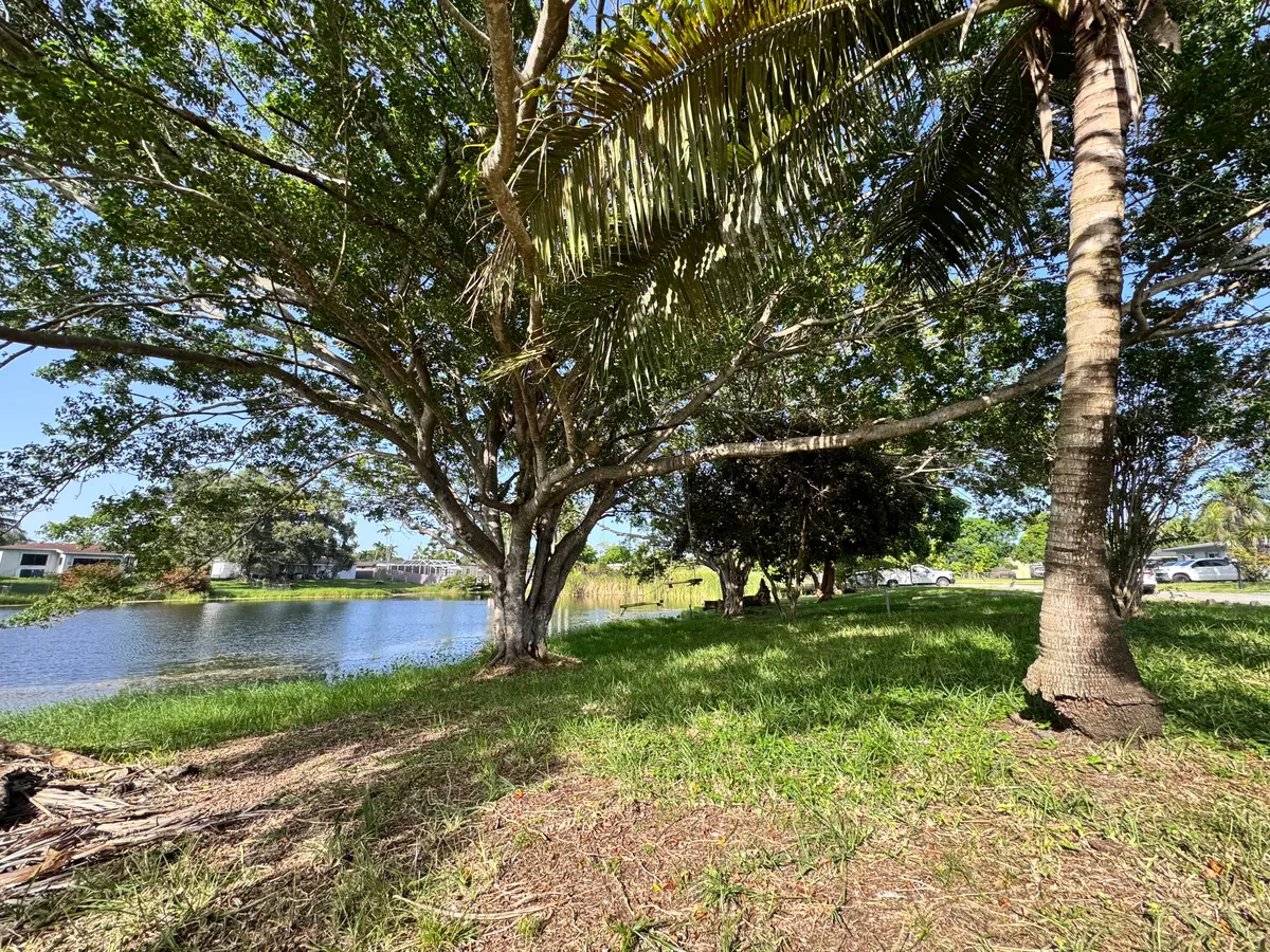 IMG_5818 at 1040 NW 149TH Street, Miami