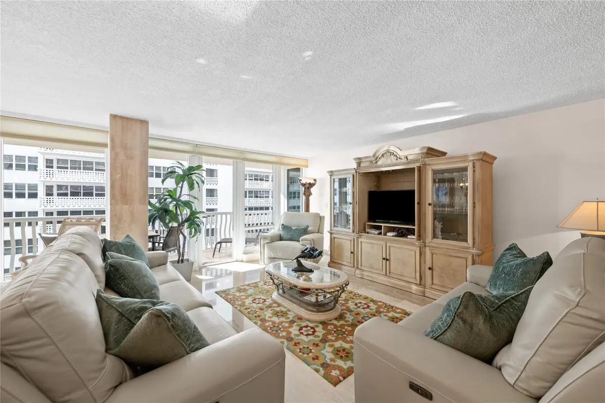 Photo 4 at 4020 Galt Ocean Drive 808, Fort Lauderdale